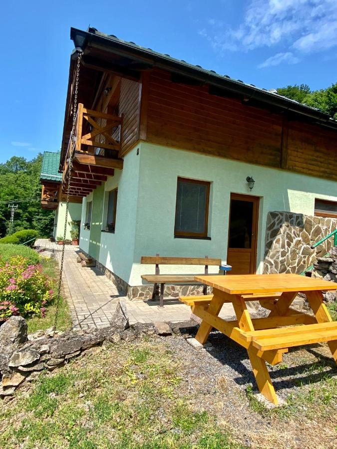 Apartmány Alma Vyhne Exteriér fotografie